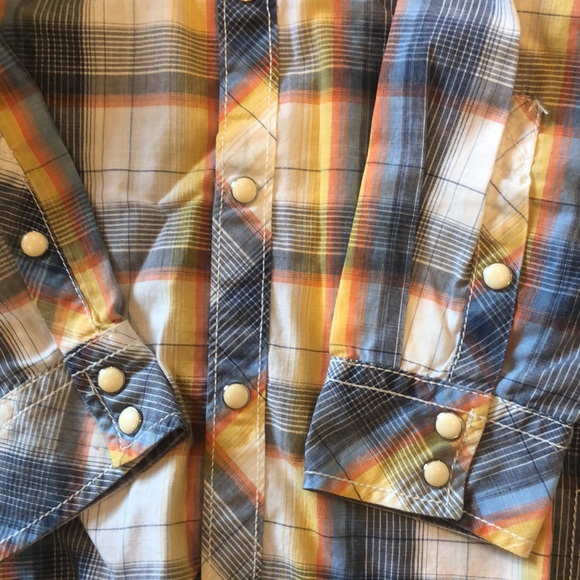 BKE Vintage boys long sleeve snap up plaid shirt - Picture 4 of 10